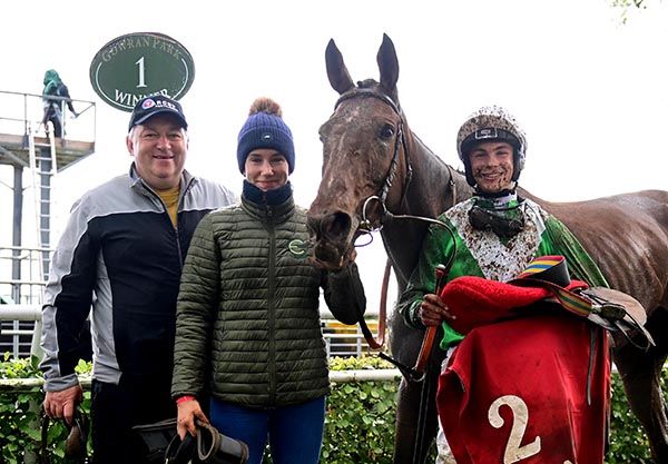 Great Island with jockey Ethan O'Sullivan, trainer Eoin Griffin and Natalie Bradley 